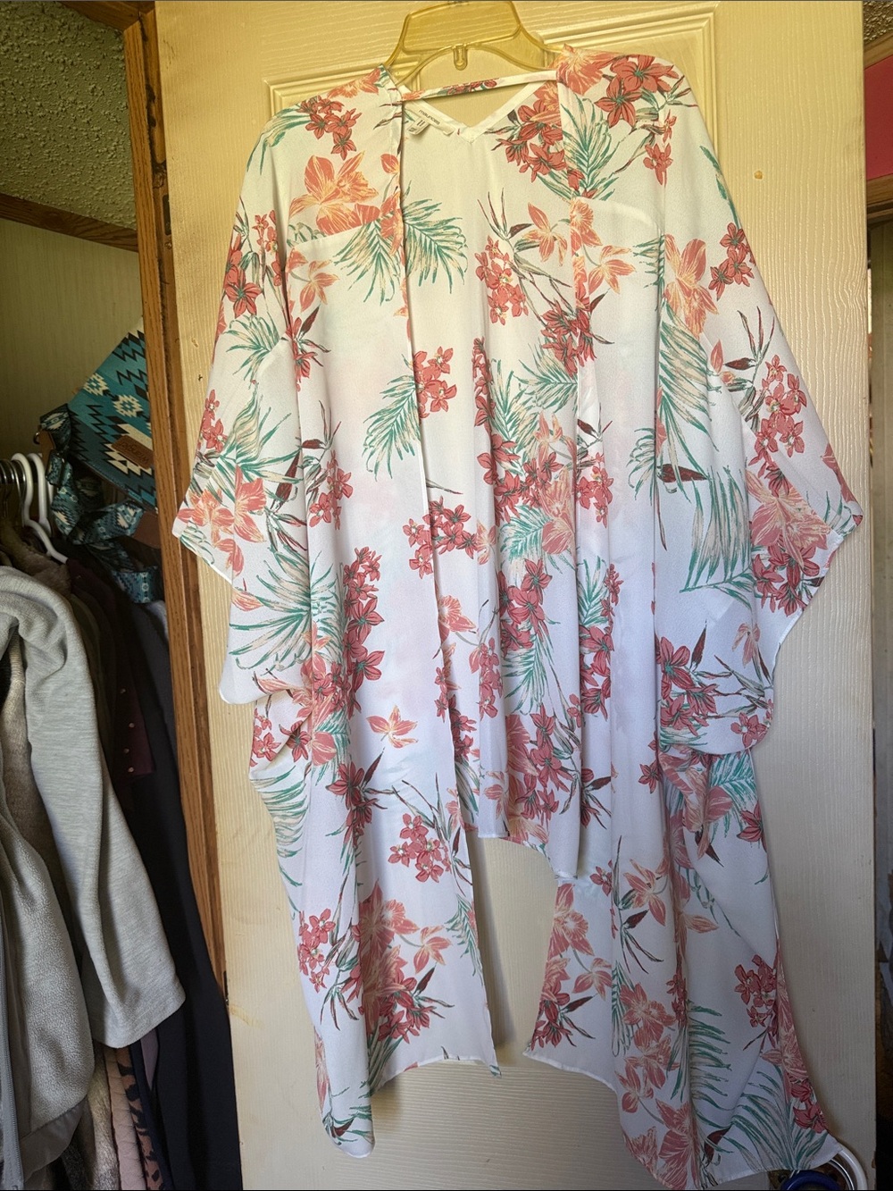 Maurices White Floral Top with Coral and Teal Botanical Print